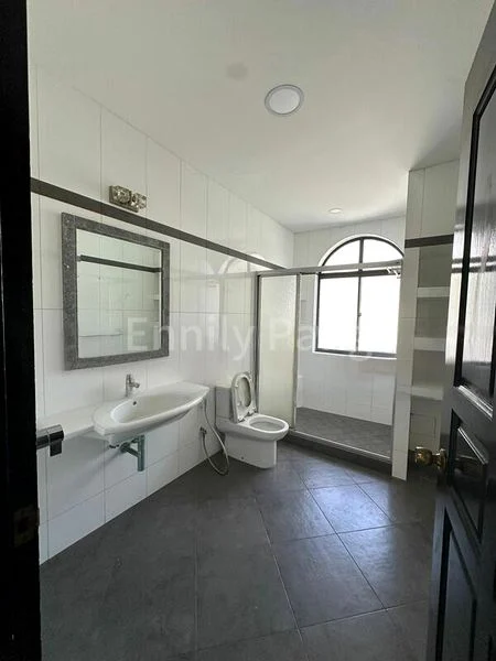 4 Bed Bungalow (Landed) for Rent in  Wilkinson Road - Image 7