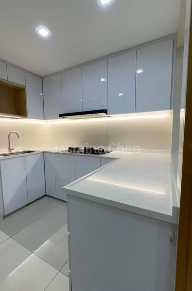 4 Bed Condo for Rent in  The Vales - Image 3