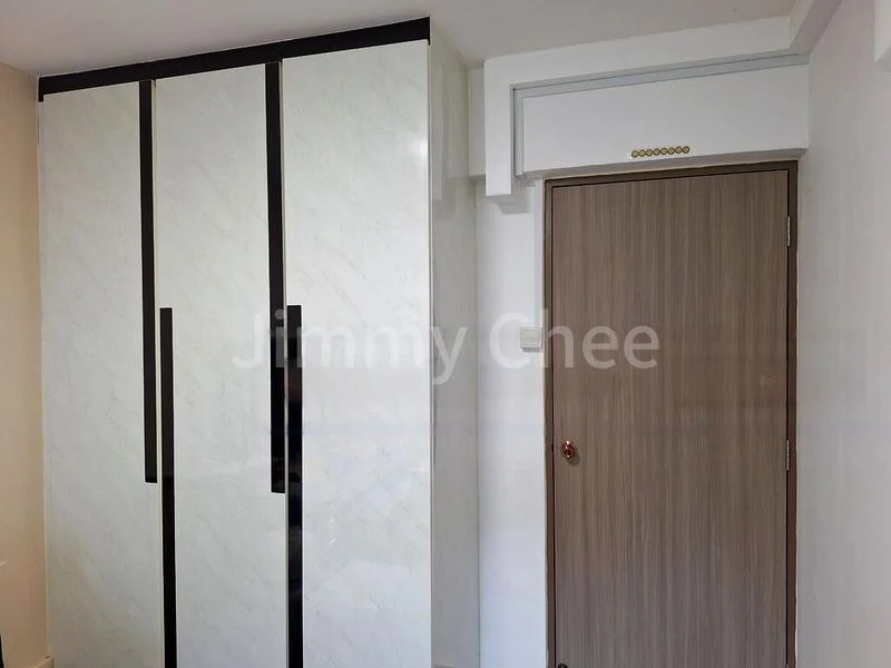 Room (HDB) for Rent in  111 Woodlands Street 13 - Image 4