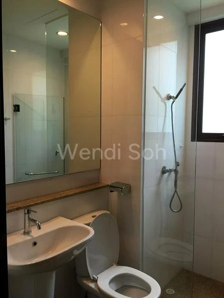 2 Bed Condo for Rent in  The Cornwall - Image 7