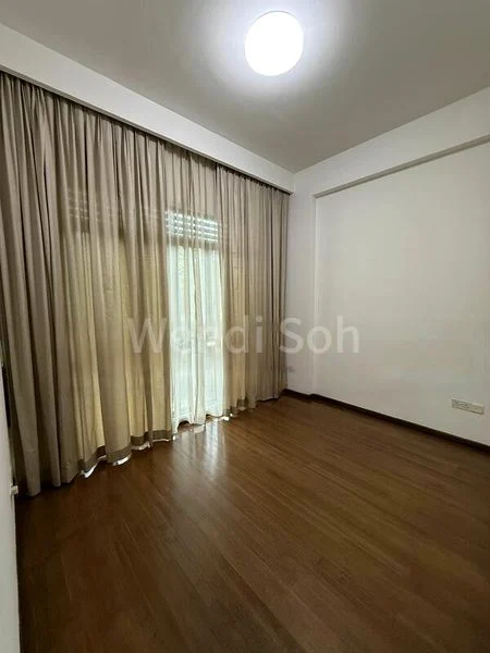2 Bed Condo for Rent in  The Cornwall - Image 4