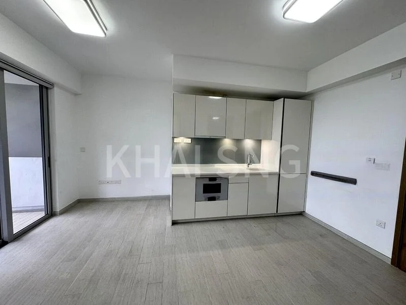 1 Bed Condo for Rent in  UIC Building - Image 5
