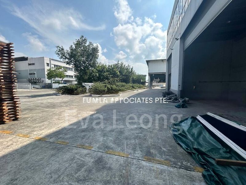 Factory / Workshop (B2) for Sale: Tuas South Street 5 vicinity - Image 3