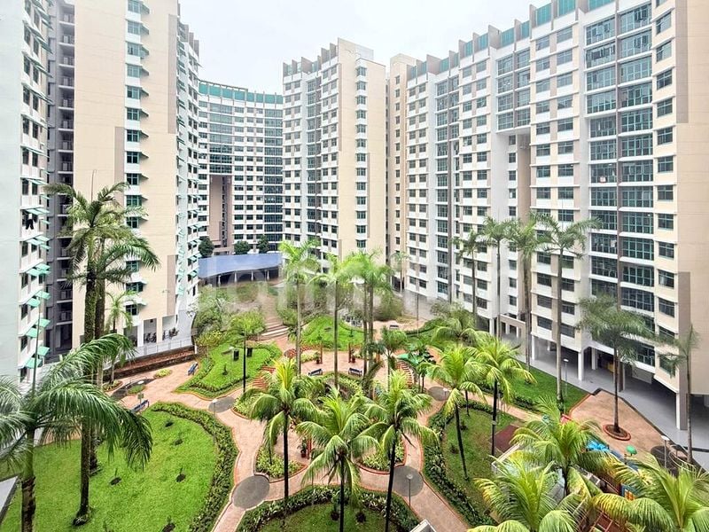 Executive HDB for Sale in  478 Segar Road - Image 2