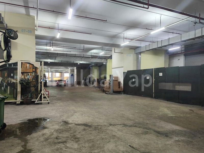 Light Industrial (B1) for Sale: Enterprise Centre - Image 1