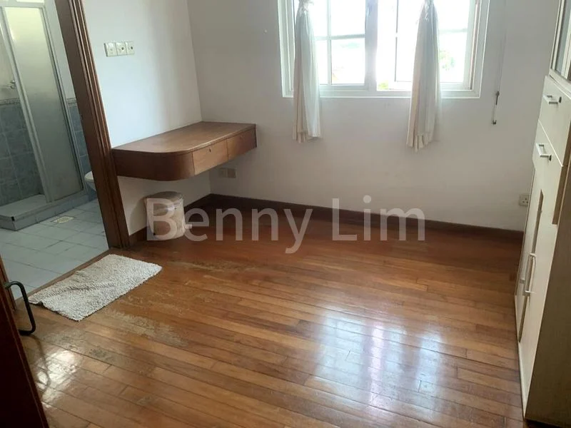 Master Room (Landed) for Rent in  Thomson Hills Estate - Image 5