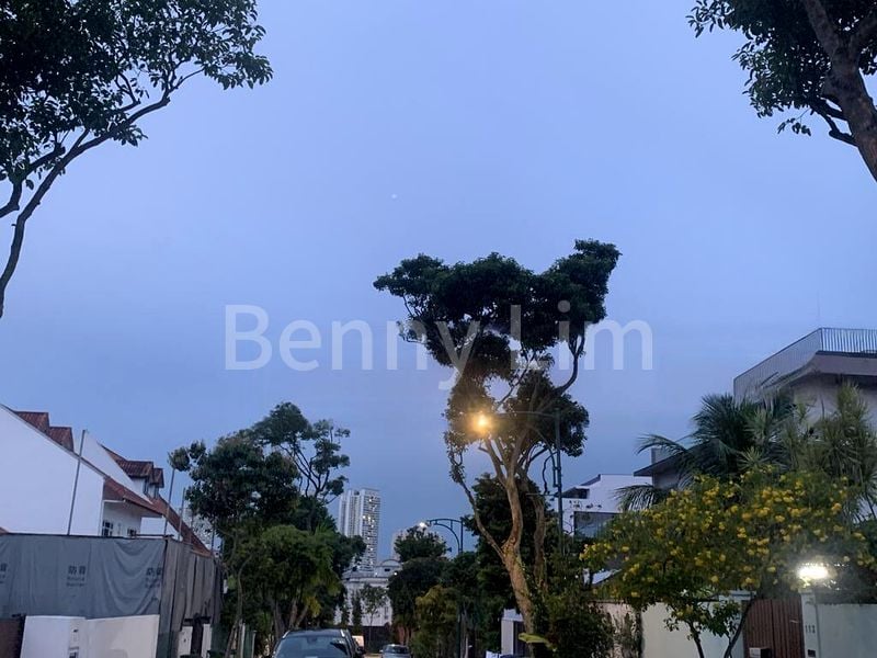 Master Room (Landed) for Rent in  Thomson Hills Estate - Image 4