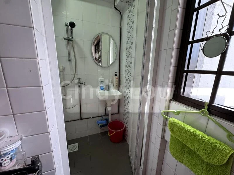 Maisonette HDB for Sale in  717 Bedok Reservoir Road - Image 2