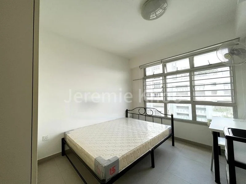 Room (HDB) for Rent in  322B Sumang Walk - Image 3