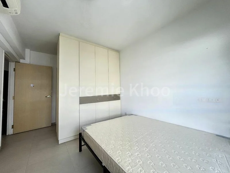 Room (HDB) for Rent in  322B Sumang Walk - Image 2