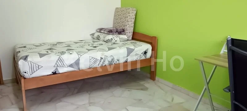 Common Room (4A) HDB for Rent in 363 Woodlands Avenue 5 - Image 2