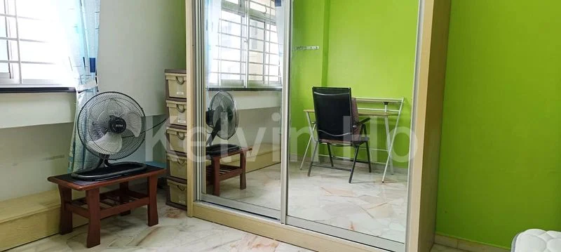 Common Room (4A) HDB for Rent in 363 Woodlands Avenue 5 - Image 3