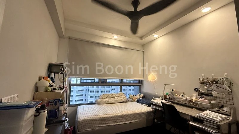 5 Room HDB for Sale in  138A Yuan Ching Road - Image 5