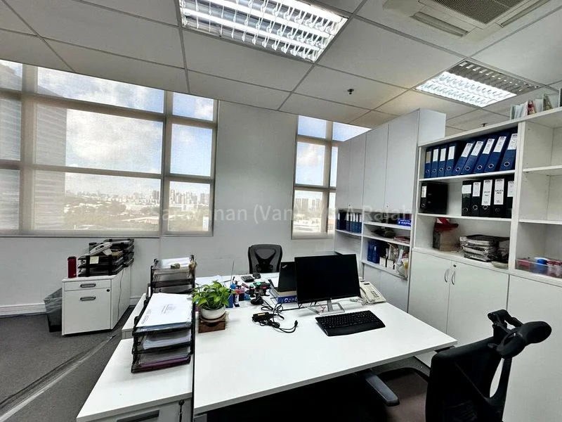 Office for Rent: The Spire - Image 5