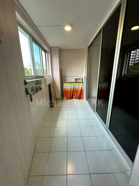 5 Room (5I) HDB for Rent in  826 Jurong West Street 81 - Image 2