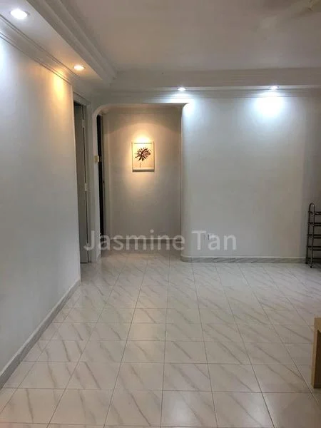 4 Room (4S) HDB for Rent in  181 Bishan Street 13 - Image 2