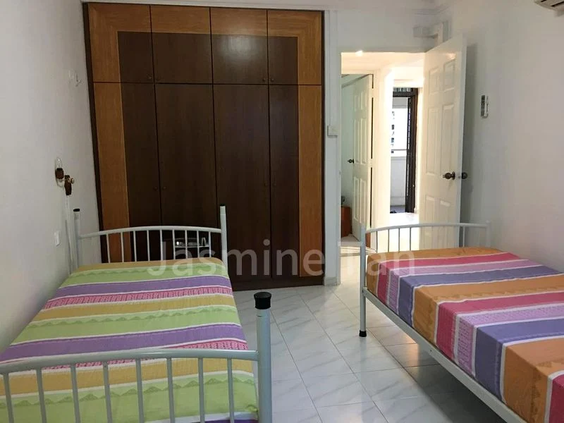 4 Room (4S) HDB for Rent in  181 Bishan Street 13 - Image 5