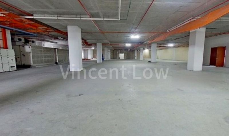 Office for Rent: Flexible Lease Duration, Office and Storage - Image 5