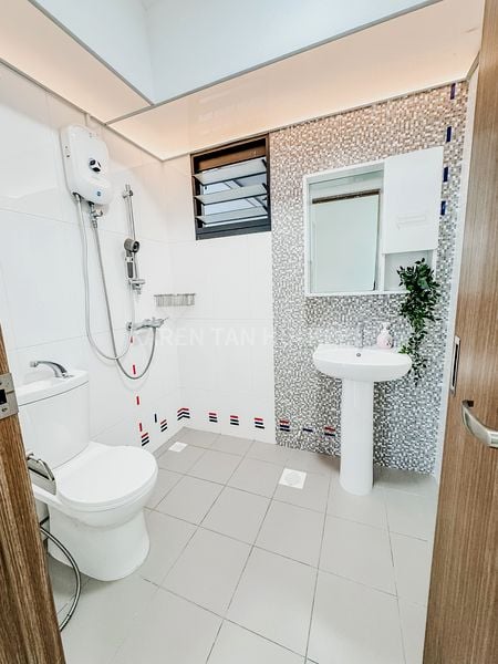 3 Room (3A) HDB for Sale in 118A Alkaff Crescent - Image 10