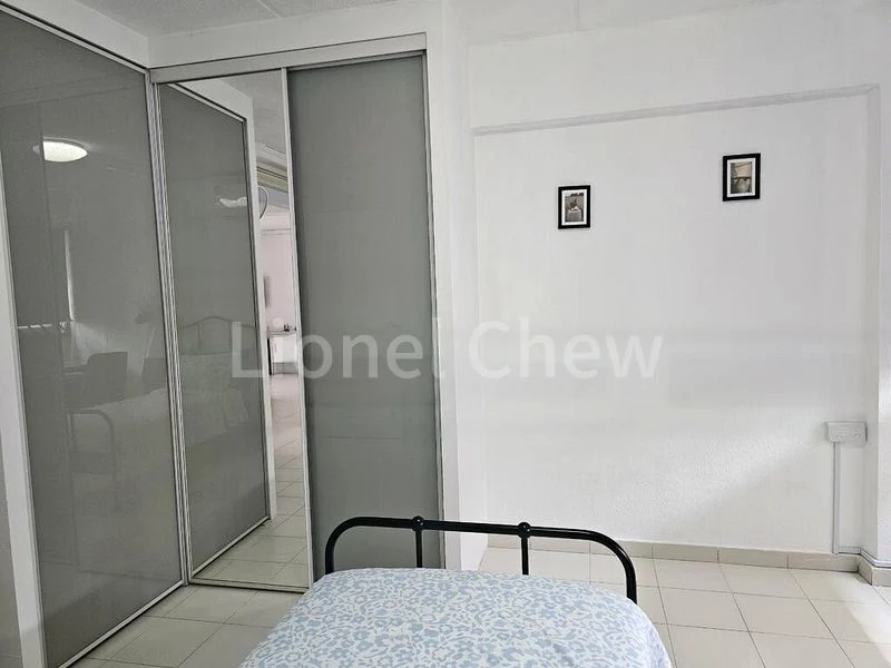 Common Room (HDB) for Rent in  150 Simei Street 1 - Image 3