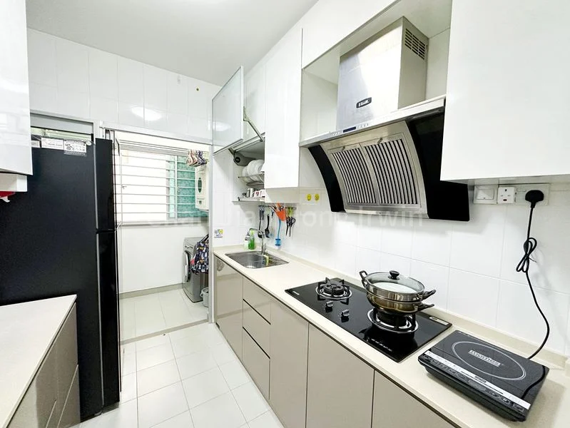 4 Room (4A) HDB for Sale in  636C Senja Road - Image 6