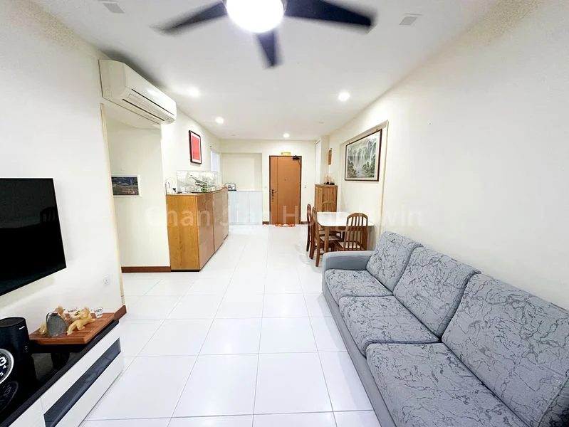 4 Room (4A) HDB for Sale in  636C Senja Road - Image 3