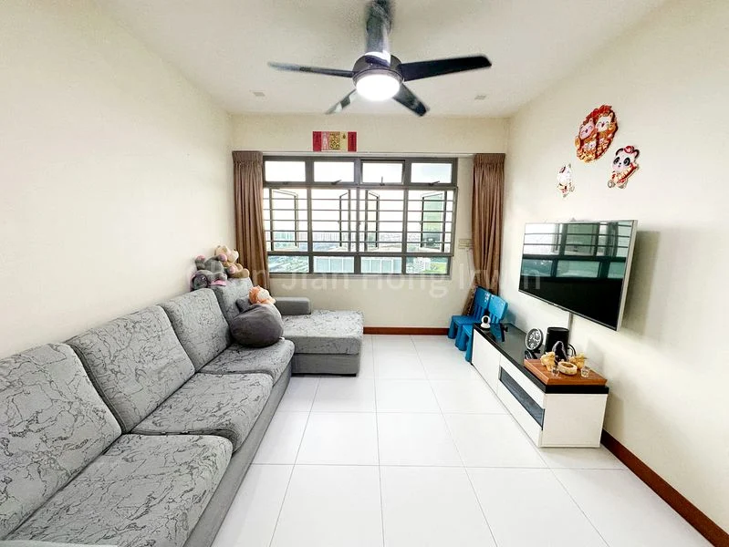 4 Room (4A) HDB for Sale in  636C Senja Road - Image 2