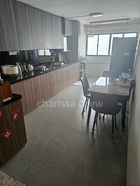 Common Room (HDB) for Rent in 571 Ang Mo Kio Avenue 3 - Image 2