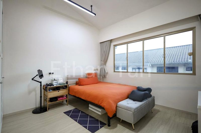 4 Bed Corner Terrace (Landed) for Sale in  Sunrise Villa - Image 4