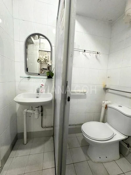 Common Room (HDB) for Rent in  87 Zion Road - Image 3