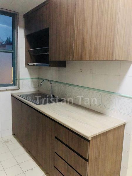 3 Bed Condo for Rent in  West Bay Condominium - Image 2