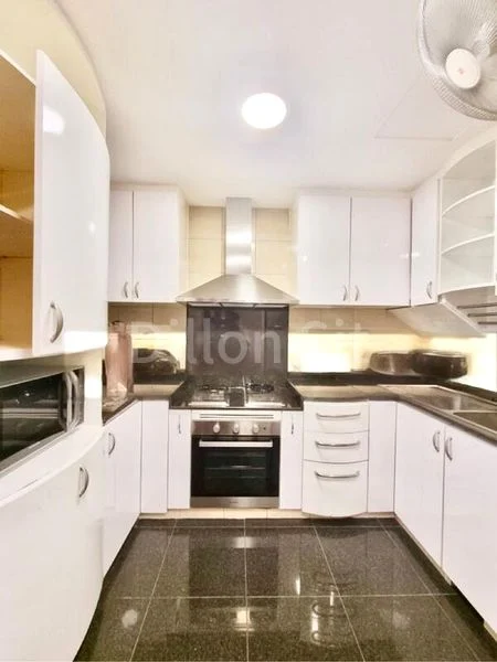 4 Bed Condo for Sale in  River Place - Image 7