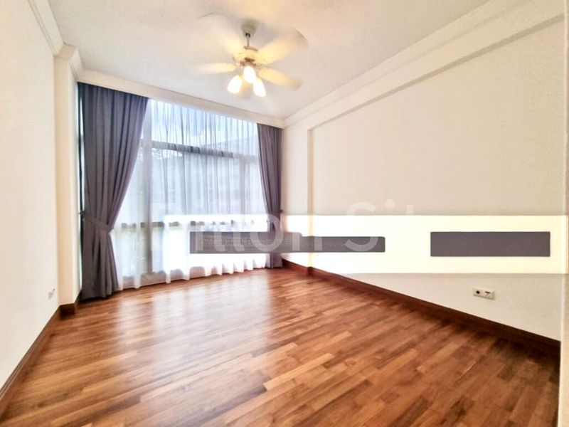 4 Bed Condo for Sale in  River Place - Image 15