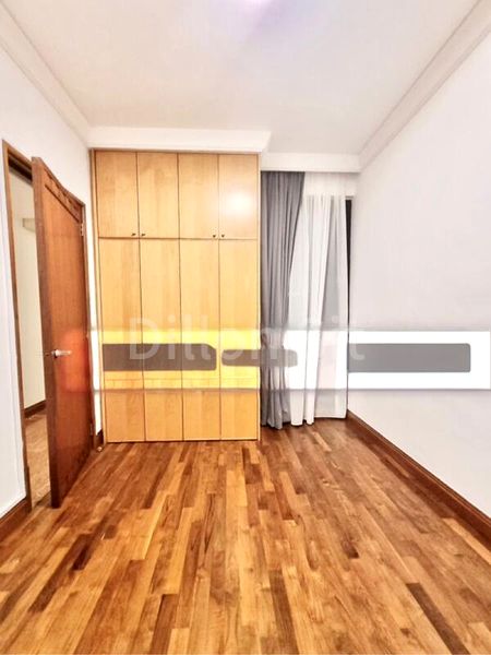 4 Bed Condo for Sale in  River Place - Image 11