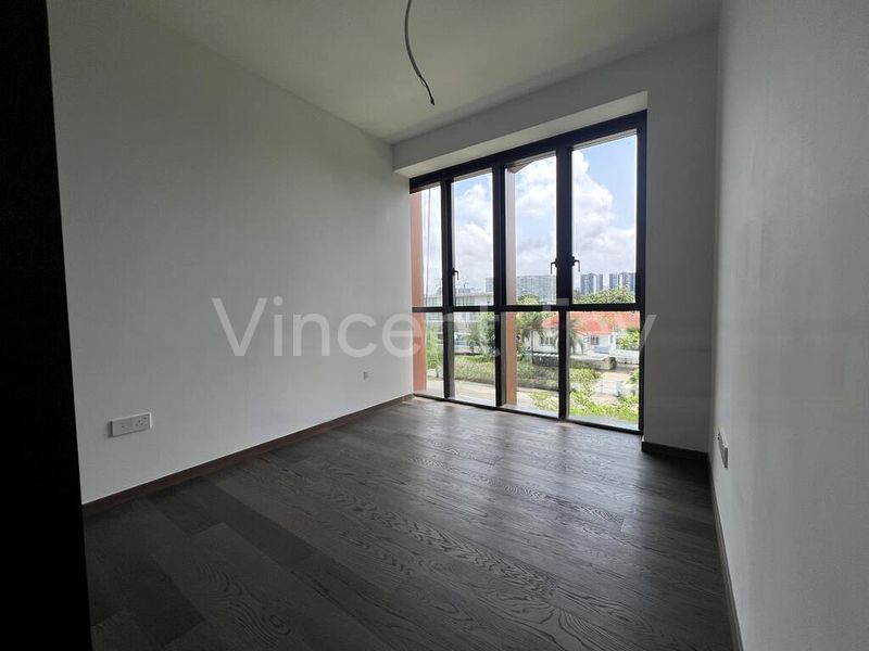 2 Bed Condo for Sale in  Liv @ MB - Image 2