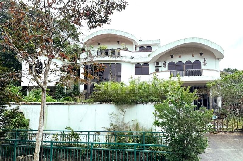 5 Bed Bungalow (Landed) for Sale in  Oei Tiong Ham Park - Image 2