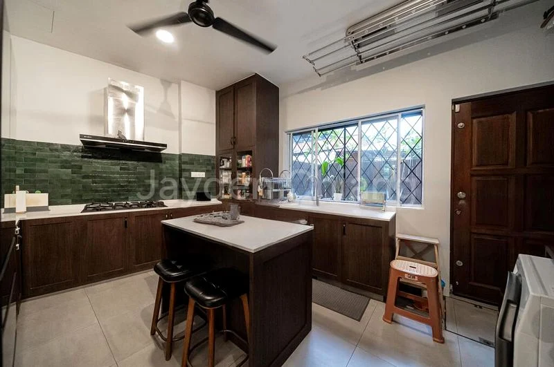 4 Bed Terraced House (Landed) for Sale in  Lorong 107 Changi - Image 3