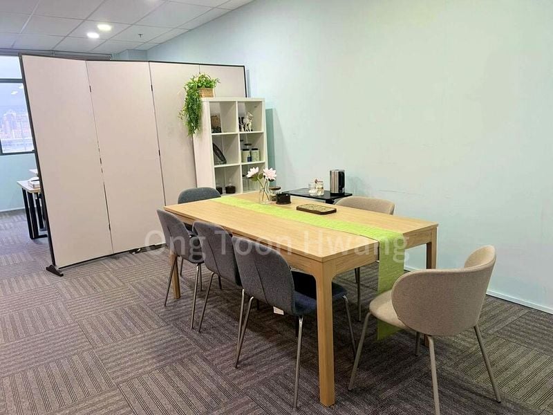 Light Industrial (B1) for Rent: CT Hub 2 - Image 1