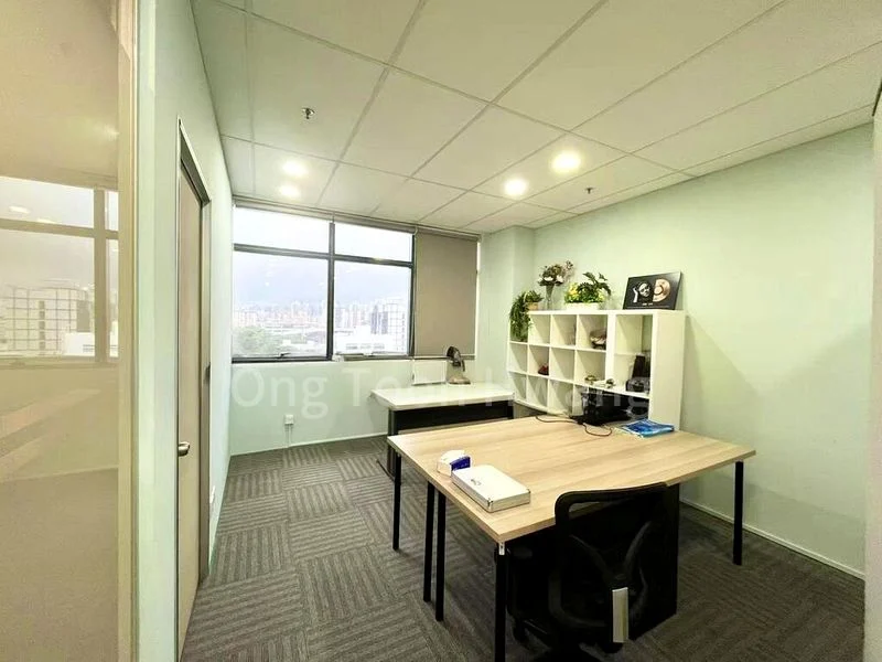 Light Industrial (B1) for Rent: CT Hub 2 - Image 3