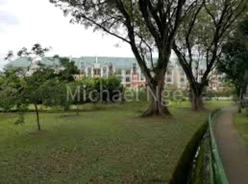 4 Bed Semi-Detached House (Landed) for Sale in Sunrise Gardens - Image 1