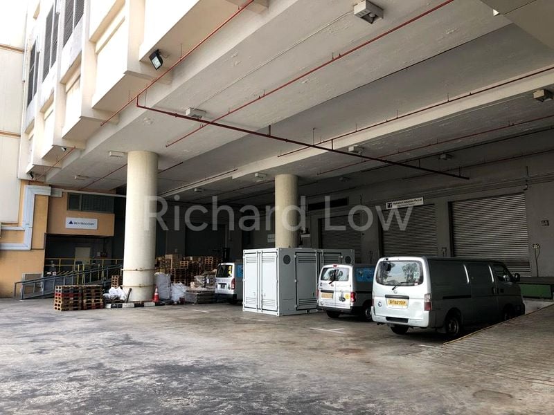 Warehouse for Rent in  Pandan Crescent - Image 1