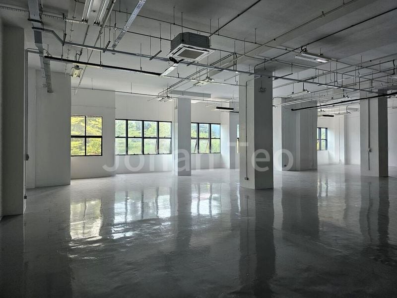 Light Industrial (B1) for Rent: Interlocal Centre - Image 9