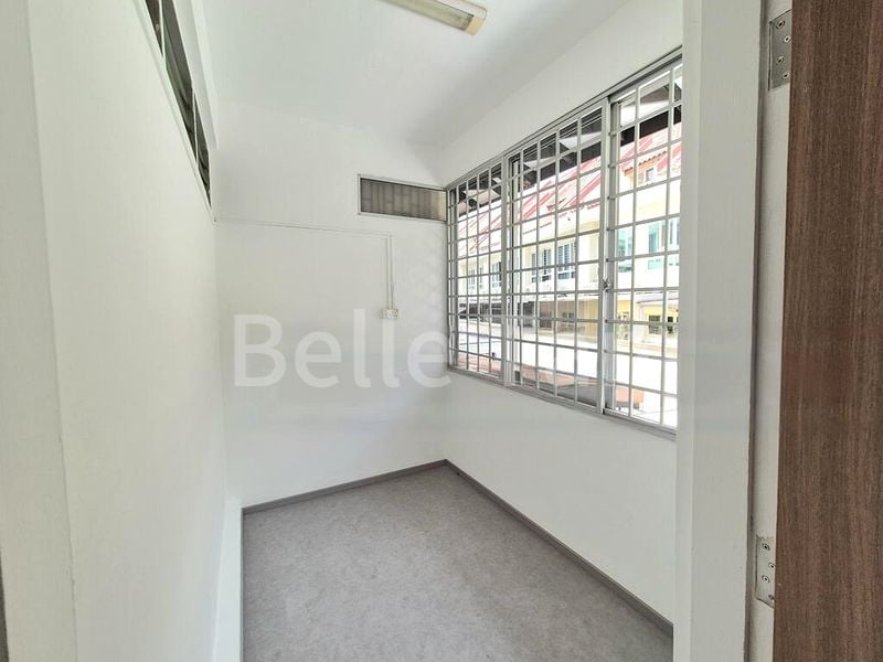 4 Bed Terraced House (Landed) for Rent in Thomson Hills Estate - Image 6