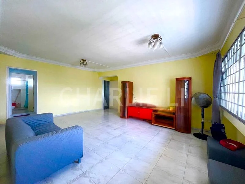 5 Room (5A) HDB for Rent in  739 Pasir Ris Drive 10 - Image 1