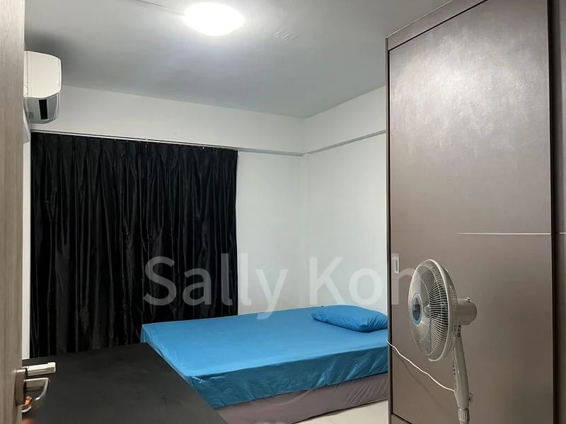 Common Room (HDB) for Rent in  410 Pandan Gardens - Image 6