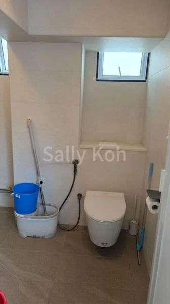 Common Room (HDB) for Rent in  410 Pandan Gardens - Image 4