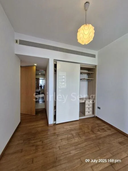 3 Bed Apartment (Condo) for Sale in  Marina Bay Suites - Image 6