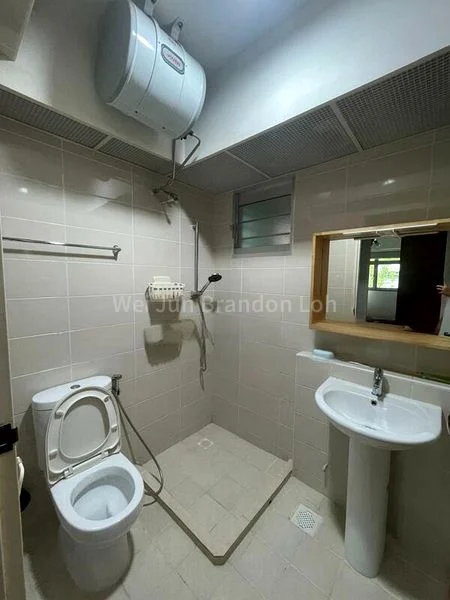 Common Room (HDB) for Rent in  431D Yishun Avenue 1 - Image 3