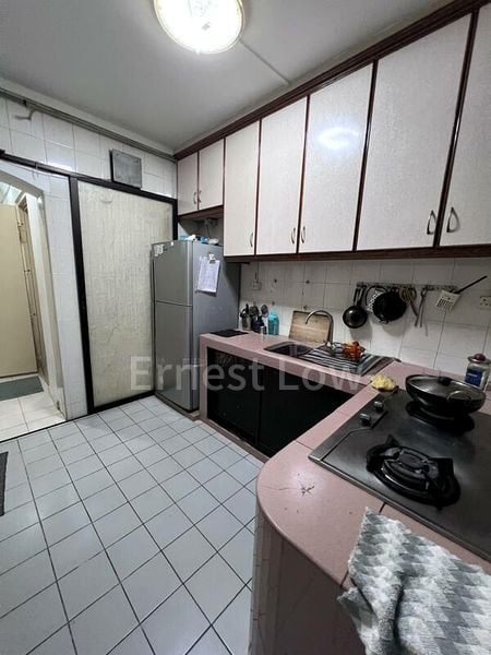 4 Room (4NG) HDB for Rent in 231 Compassvale Walk - Image 2
