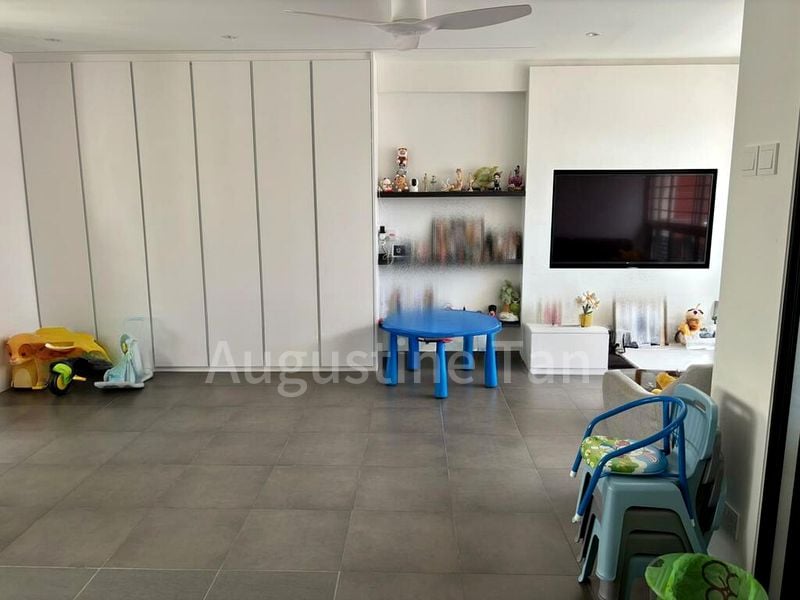 5 Room (5A) HDB for Rent in  715 Tampines Street 71 - Image 10